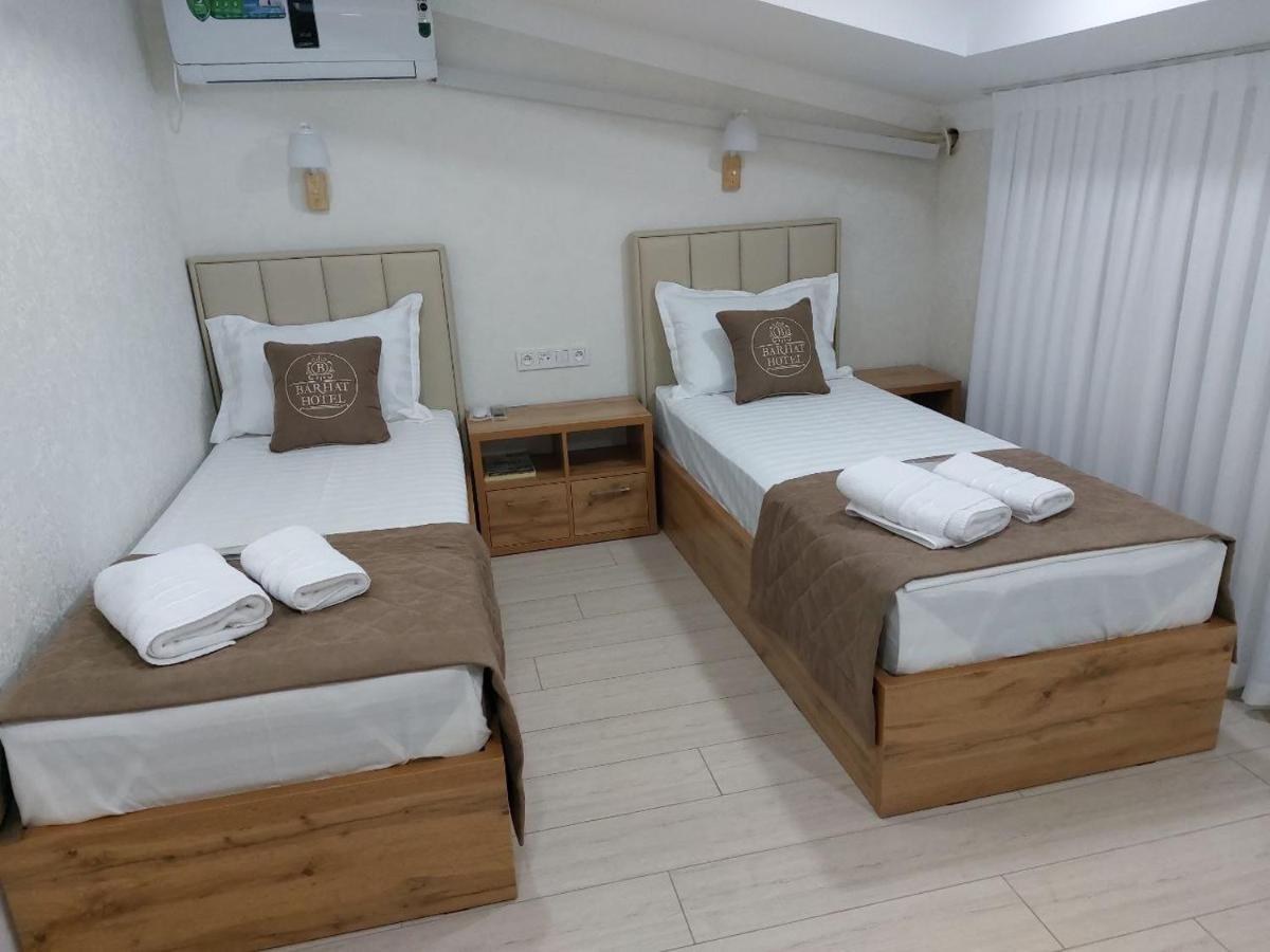 Barhat Hotel Tasken Kültér fotó