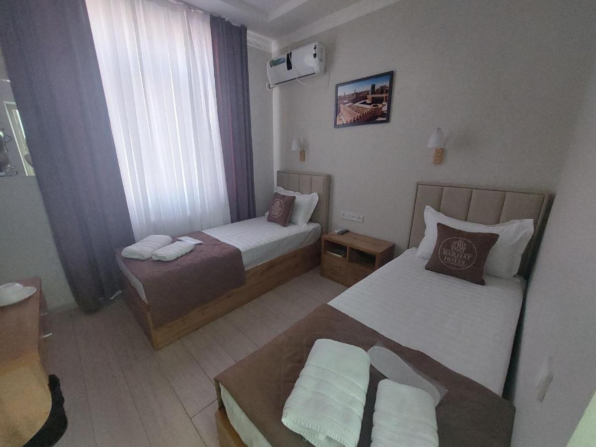 Barhat Hotel Tasken Kültér fotó
